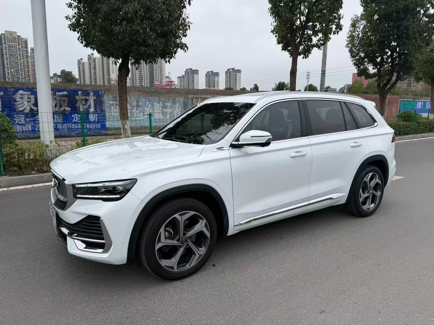 Geely Xingyue L