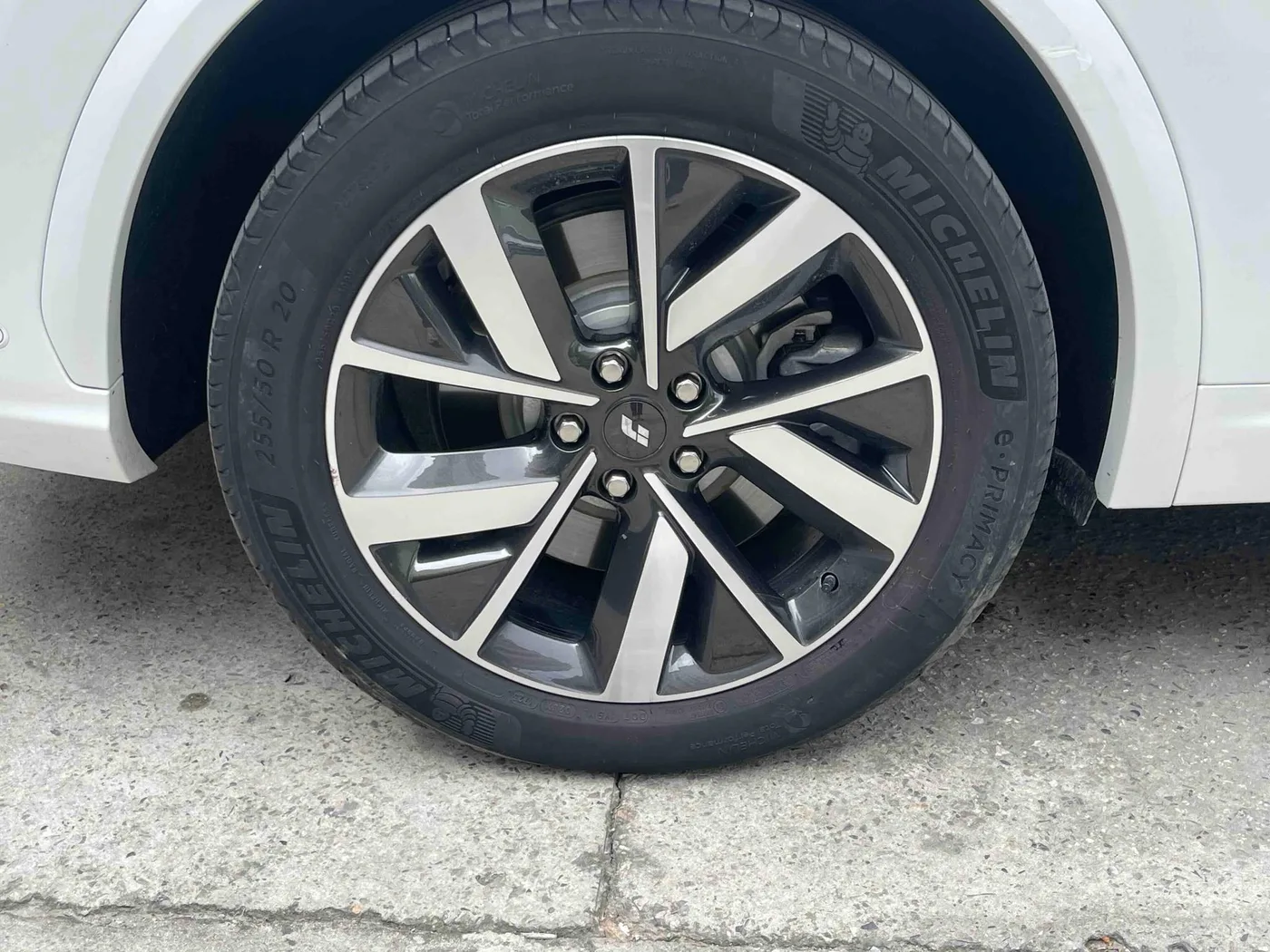 Li Auto Ideal L7, 2023 — фото 15