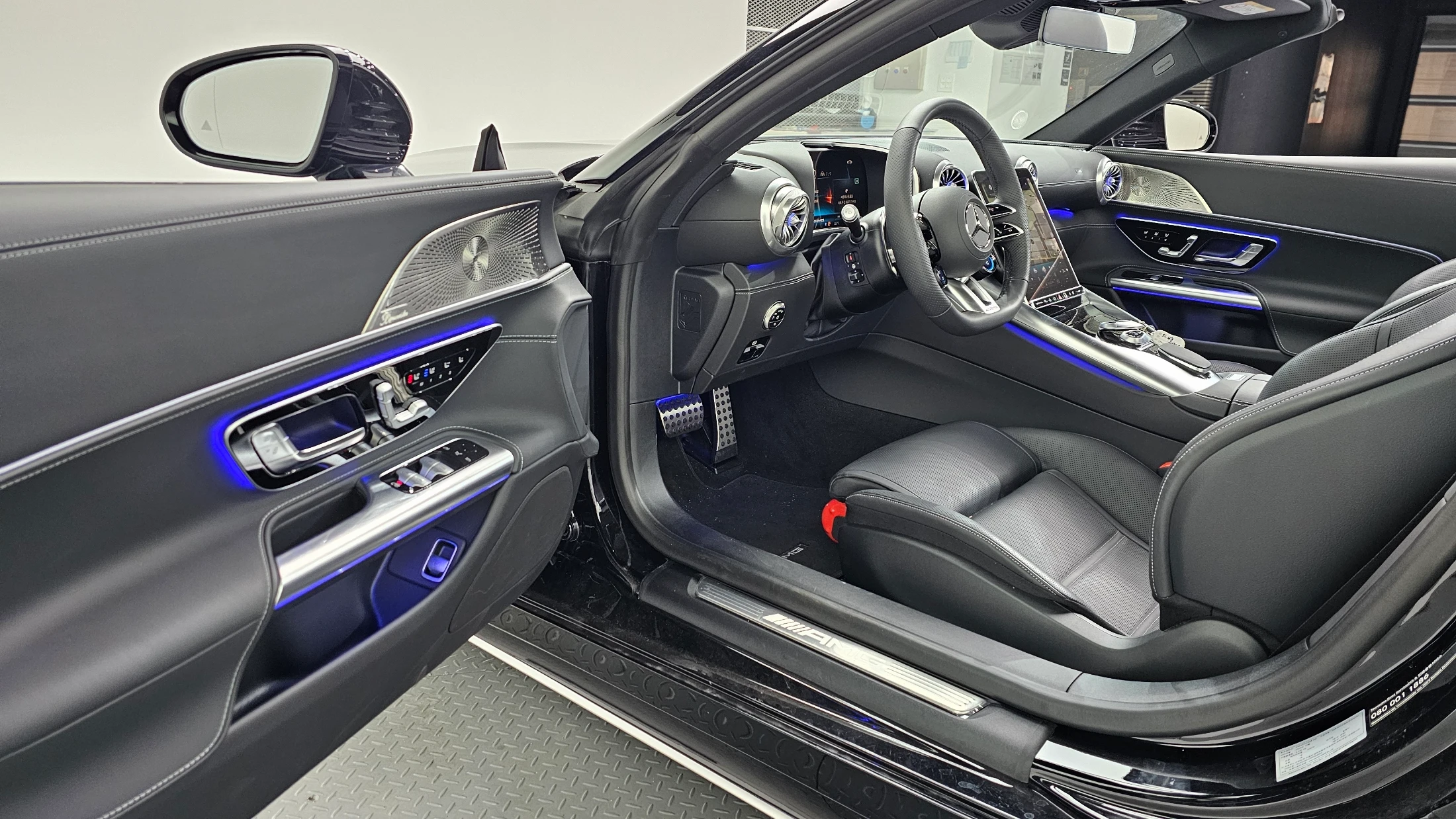 Mercedes-Benz Sl-Class R232, 2025 — фото 11
