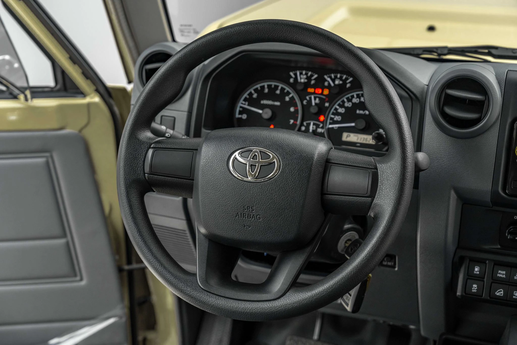 Toyota Land Cruiser 70 Series, 2025 — фото 26