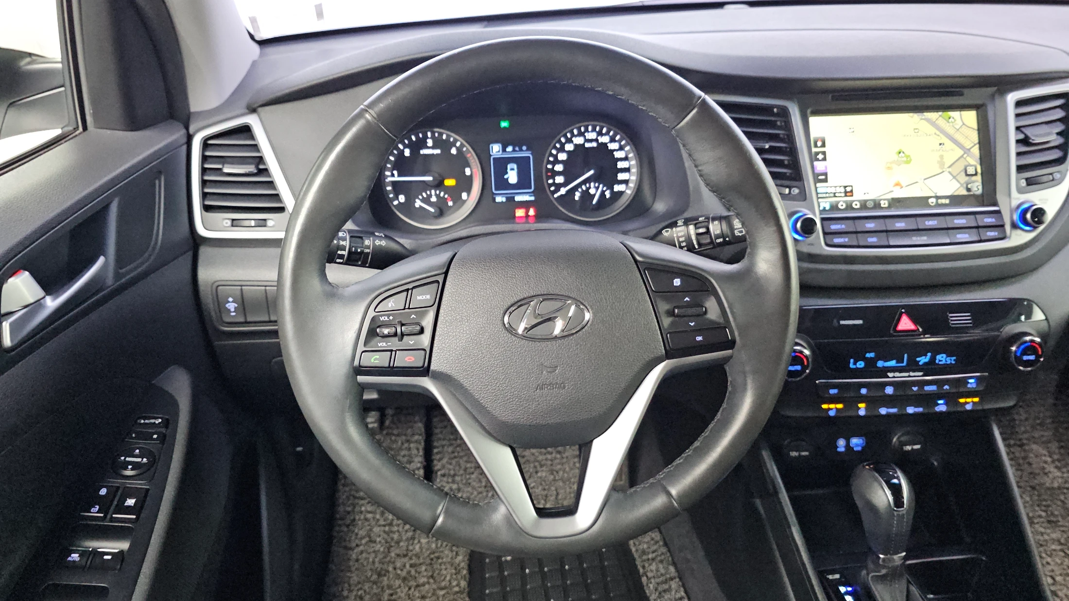 Hyundai Tucson, 2015 — фото 13
