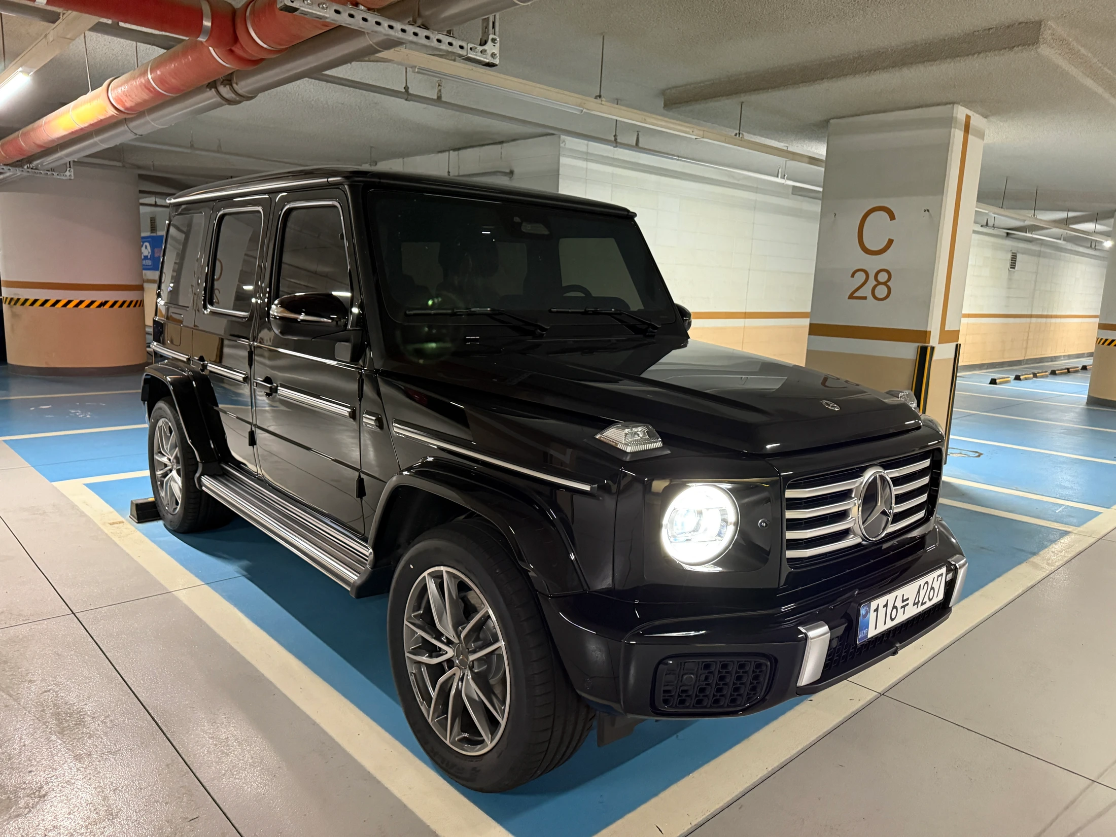 Mercedes-Benz G-Class W465
