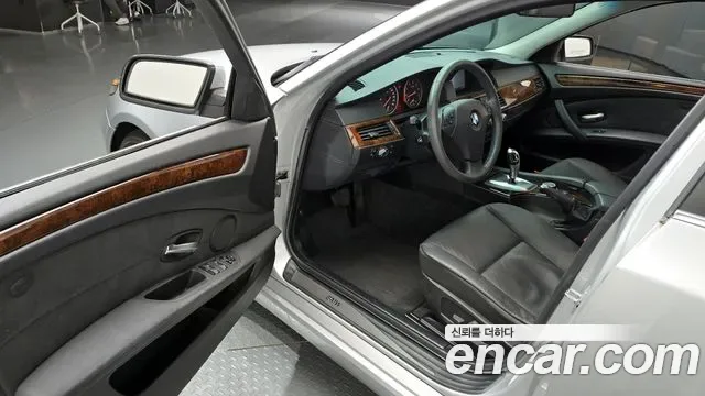 BMW 5-Series E60, 2008 — фото 10