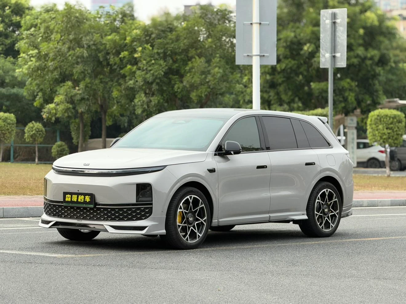 Li Auto Ideal L6