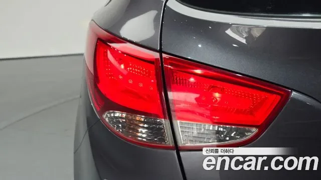 Hyundai Tucson ix, 2011 — фото 23