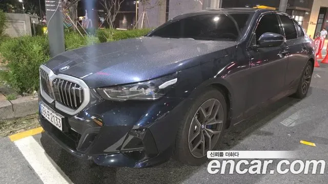 BMW 5-Series G60