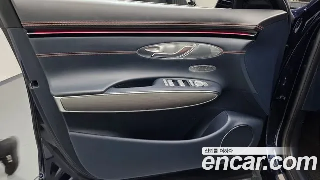 Genesis Gv70, 2025 — фото 25