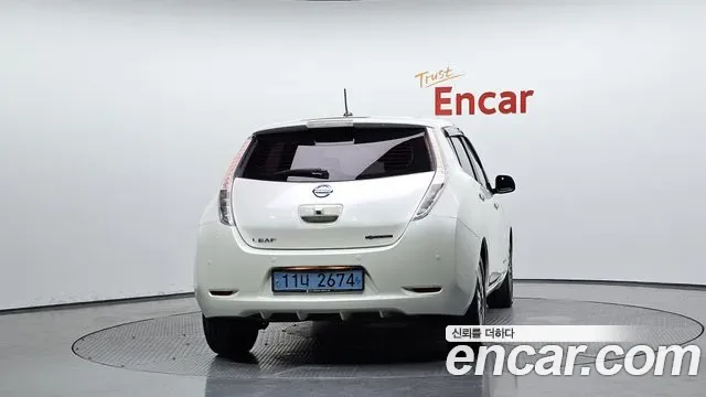 Nissan Leaf, 2015 — фото 4