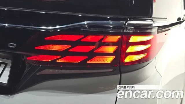 Toyota Alphard Alpad, 2025 — фото 24