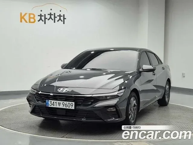 Hyundai Avante CN7