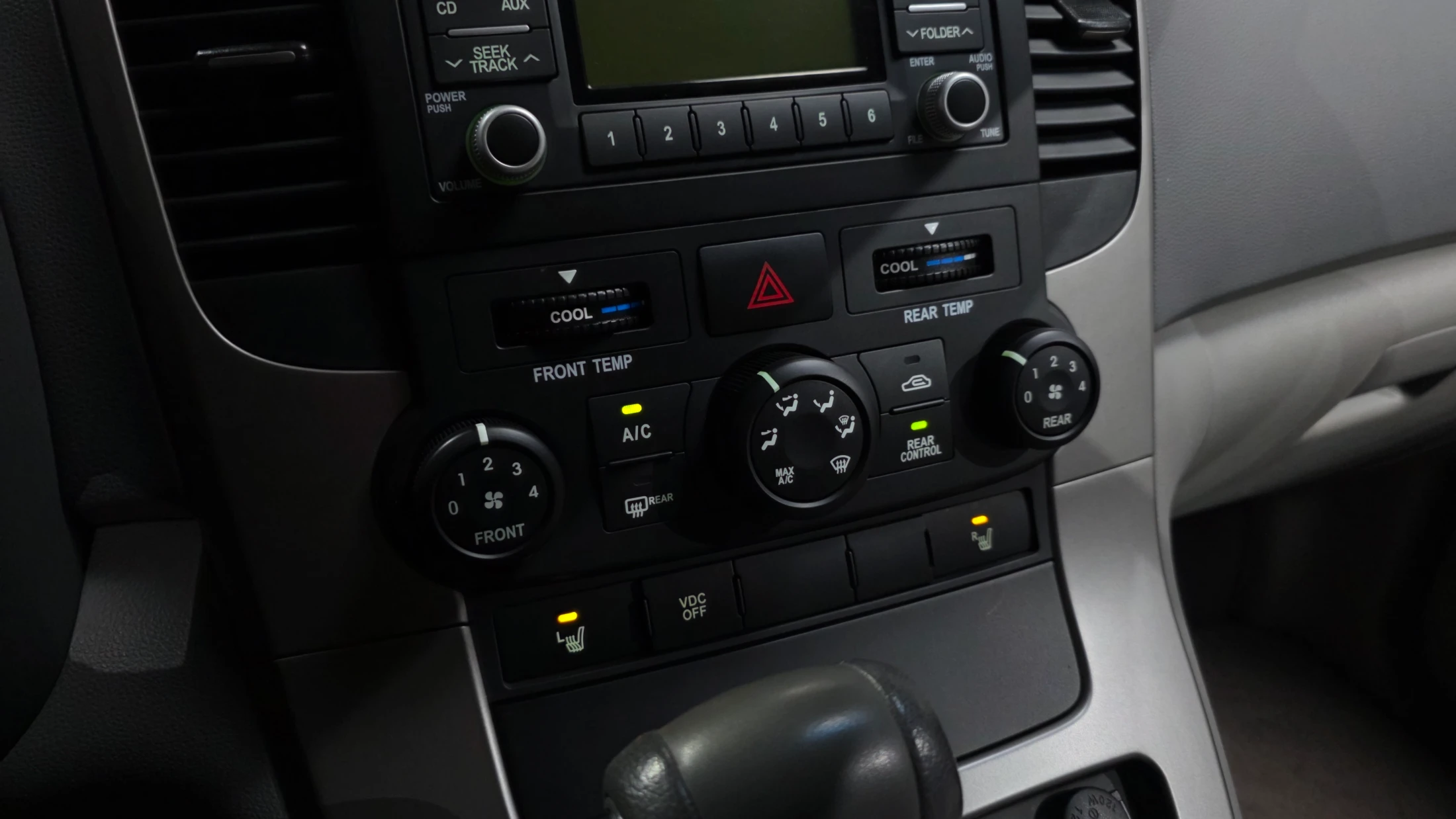 Kia Canival Carnival R, 2010 — фото 16