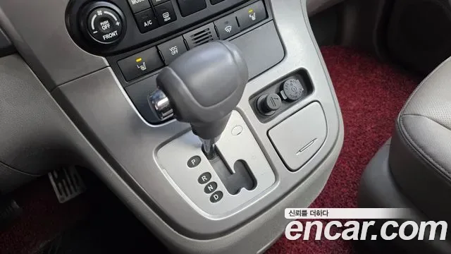 Kia Canival Carnival R, 2012 — фото 9