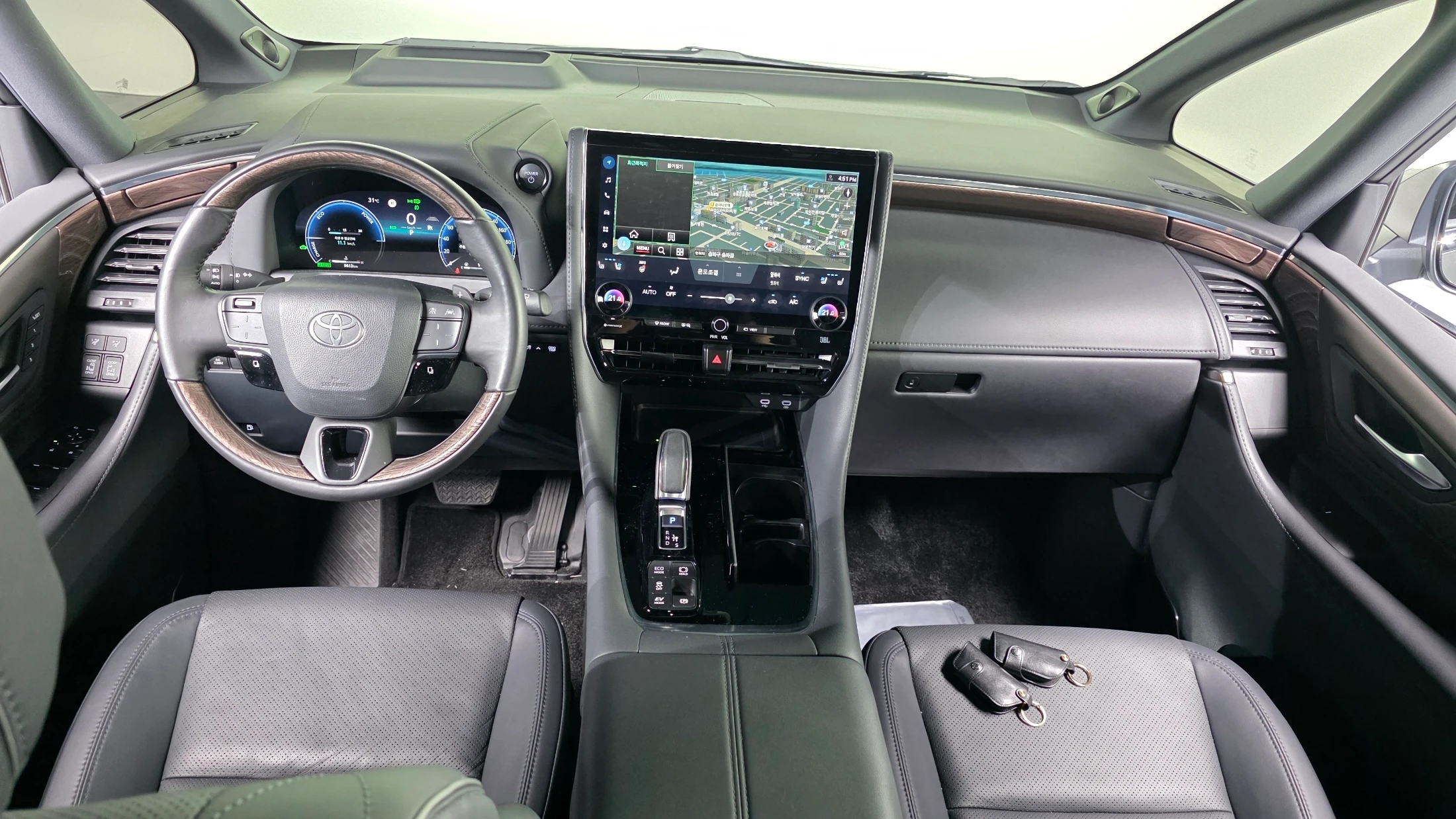 Toyota Alphard Alpad, 2025 — фото 7