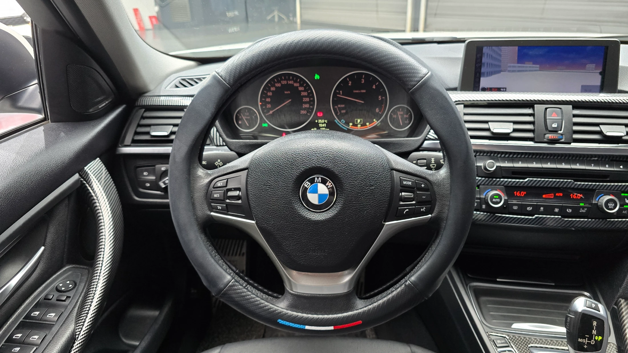 BMW 3-Series F30, 2012 — фото 13
