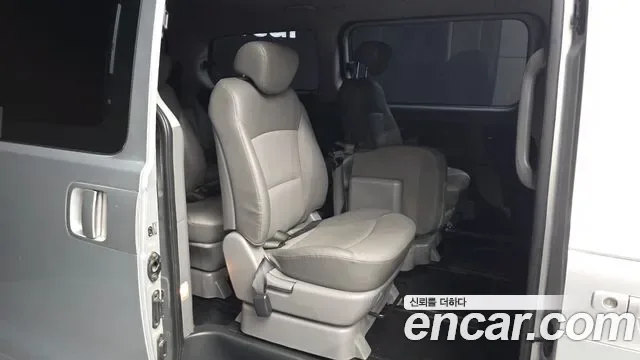 Hyundai Starex Grand Starex, 2010 — фото 11