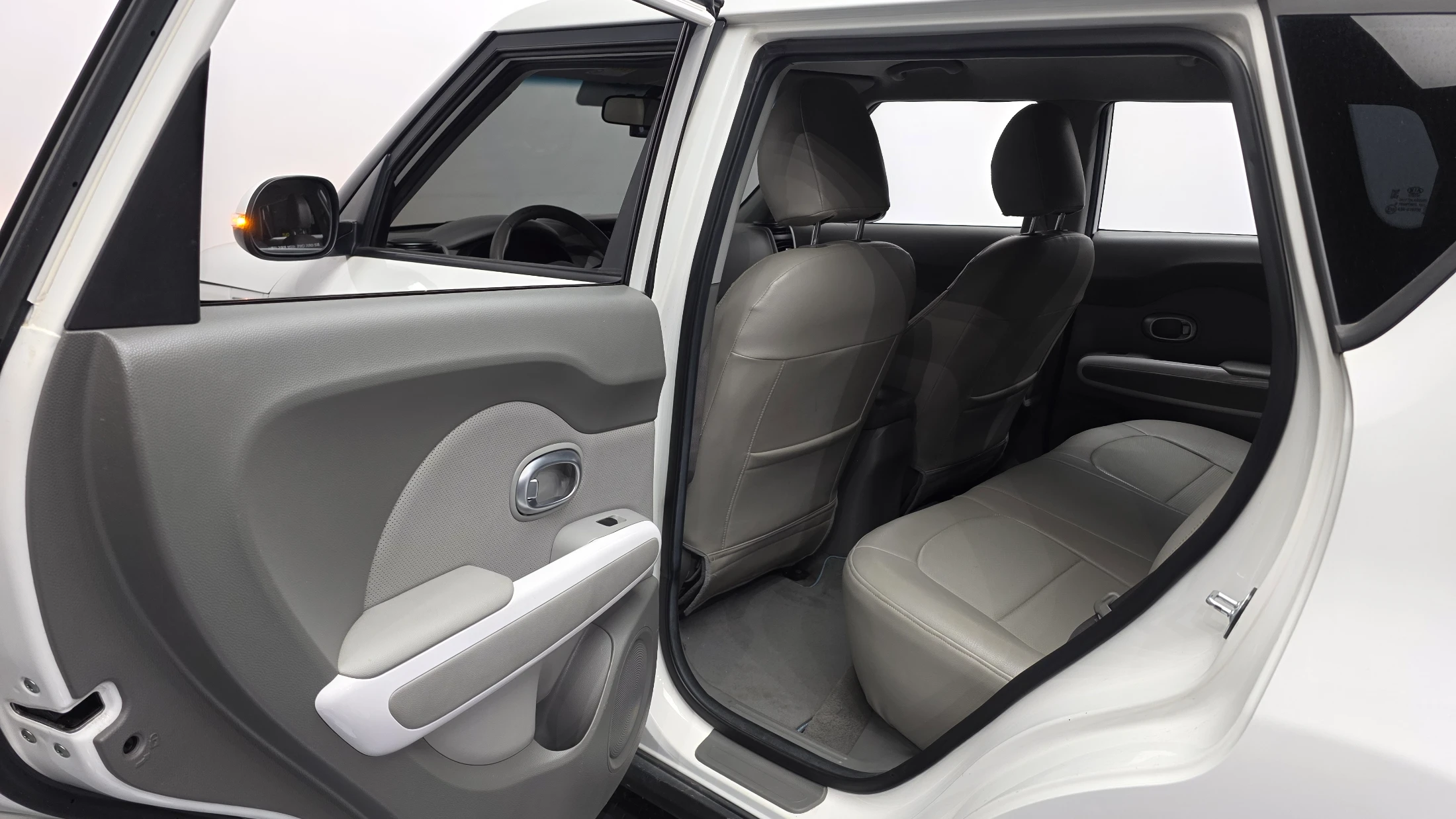 Kia Soul EV, 2018 — фото 27