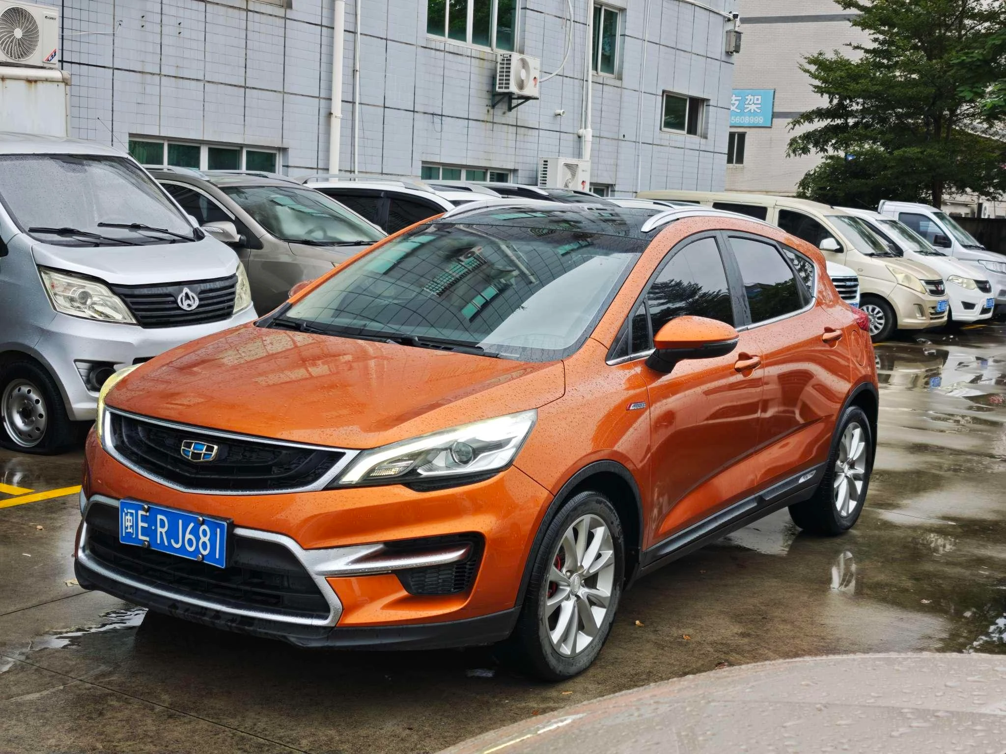 Geely Emgrand GS