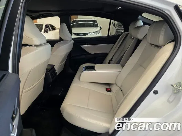 Toyota Camry xv80, 2025 — фото 11