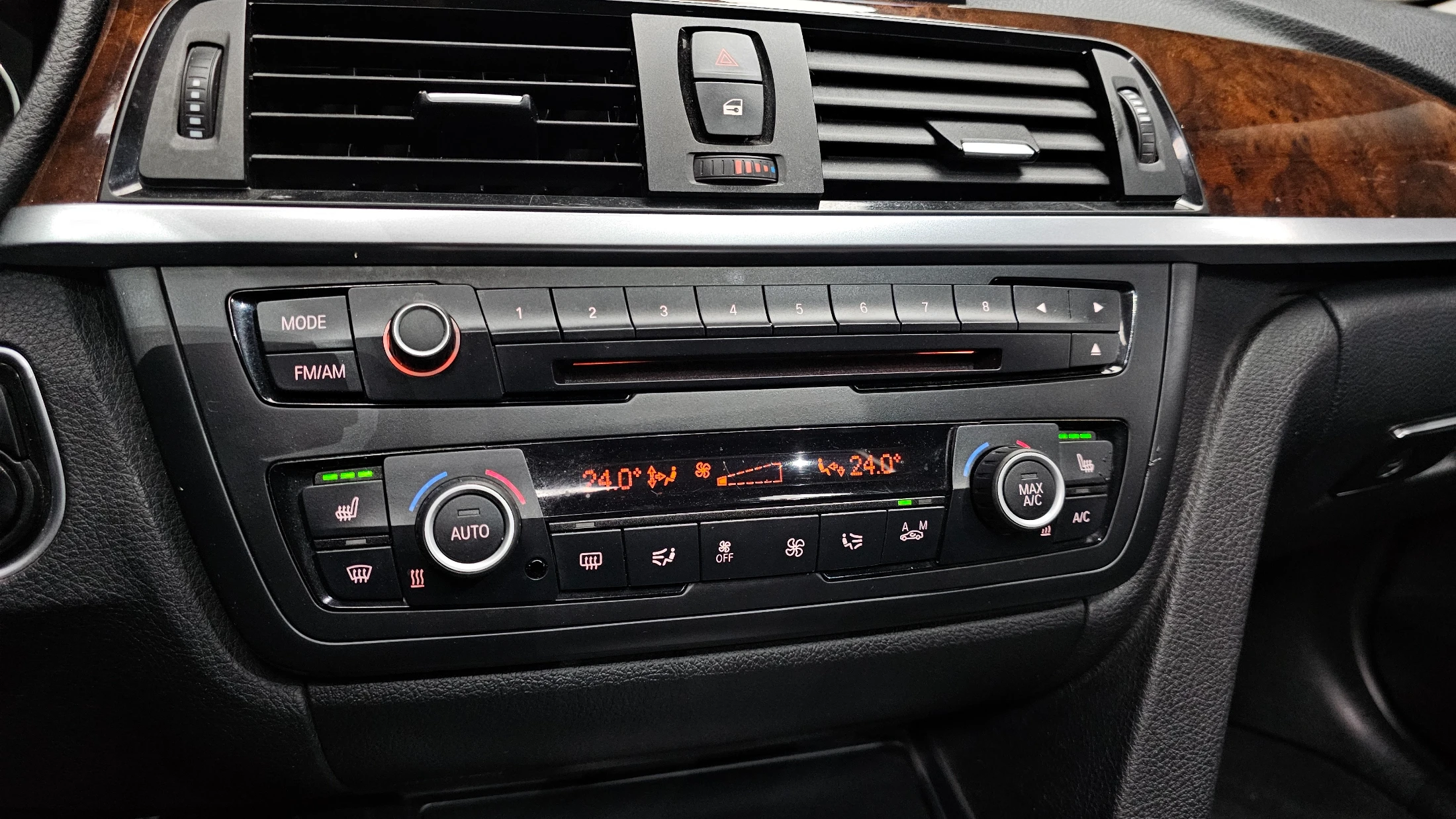 BMW 3-Series F30, 2013 — фото 18