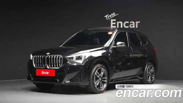 BMW X1 U11