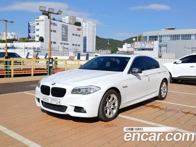 BMW 5-Series F10, 2012 — внешний вид автомобиля