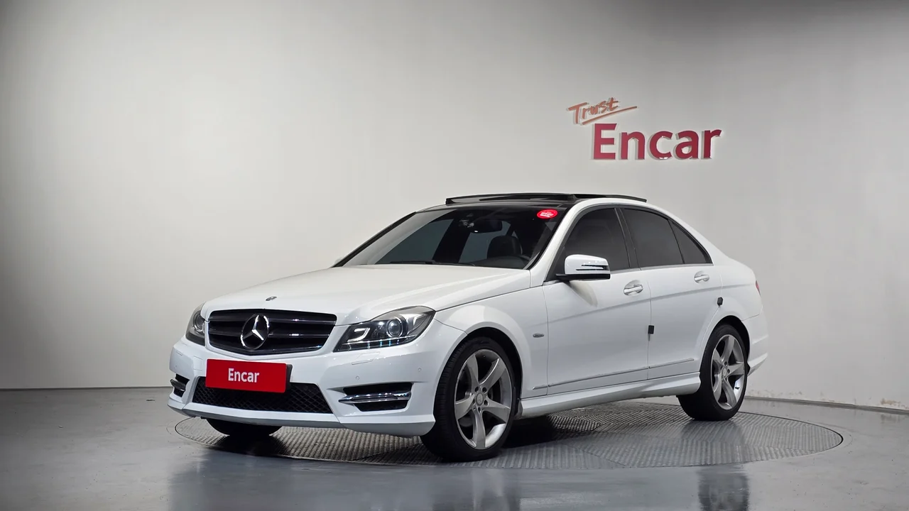 Mercedes-Benz C-Class W204