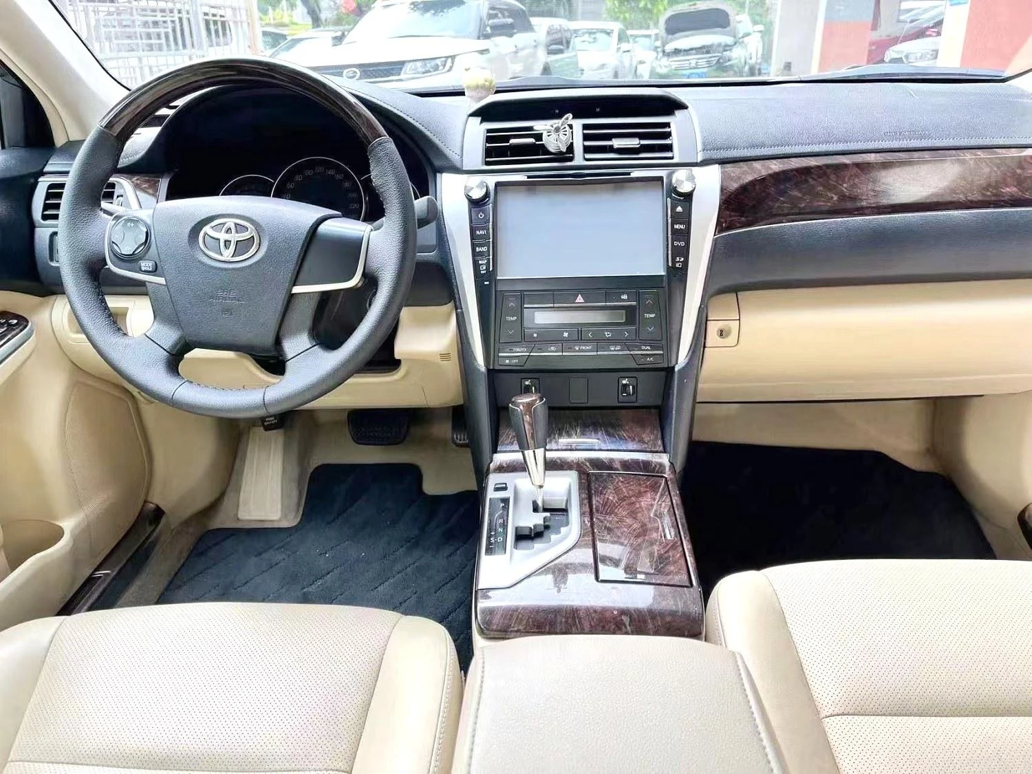 Toyota Camry, 2015 — фото 4