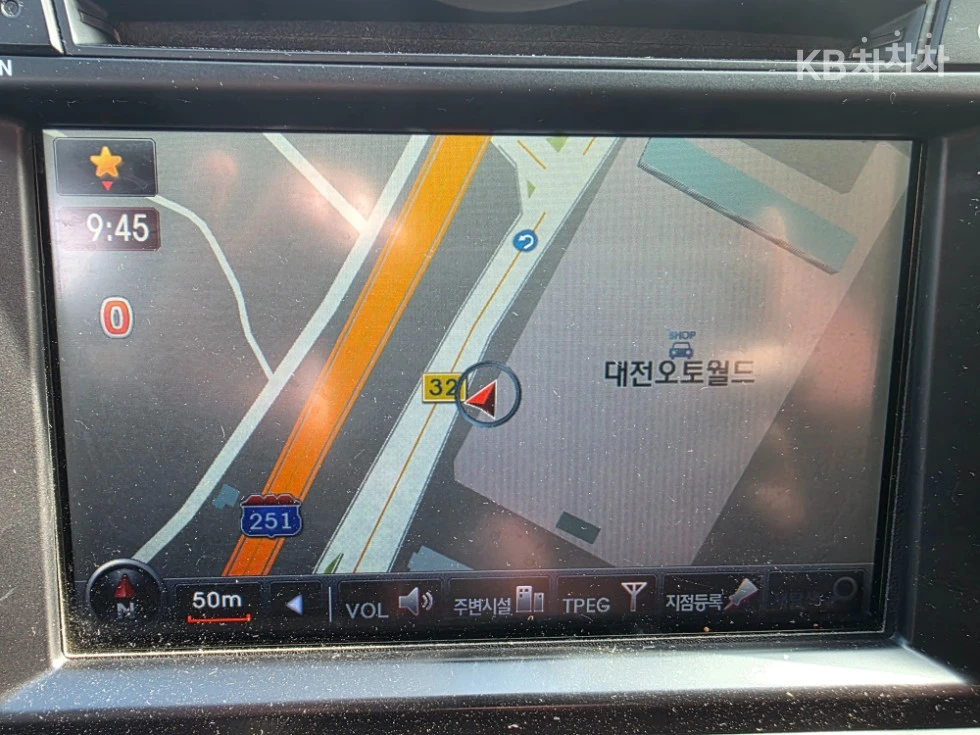 Kia K5, 2011 — фото 16