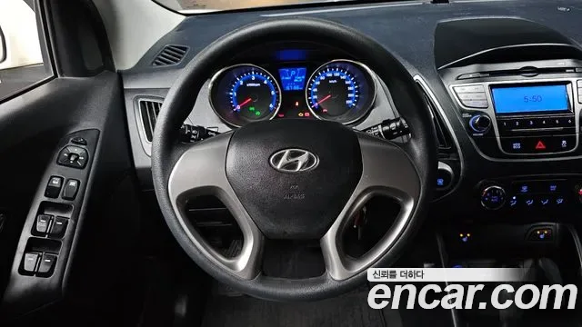 Hyundai Tucson ix, 2011 — фото 13