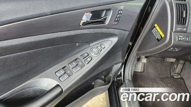 Hyundai Sonata Hybrid, 2012 — фото 15
