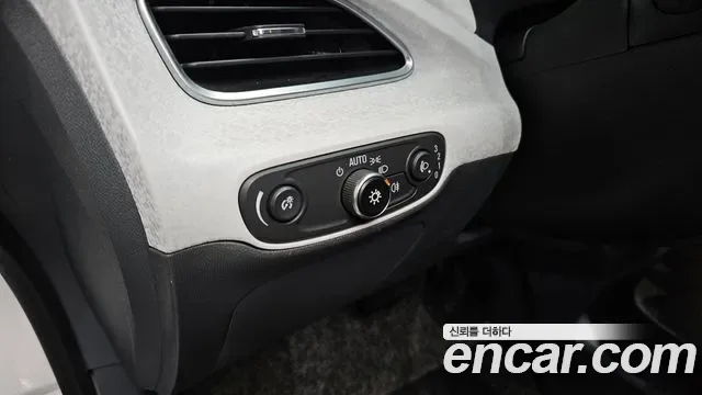 ChevroletGMDaewoo Bolt Ev, 2019 — фото 18