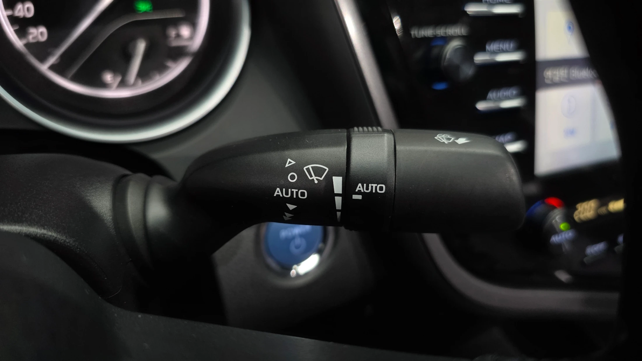 Toyota Camry xv70, 2017 — фото 18