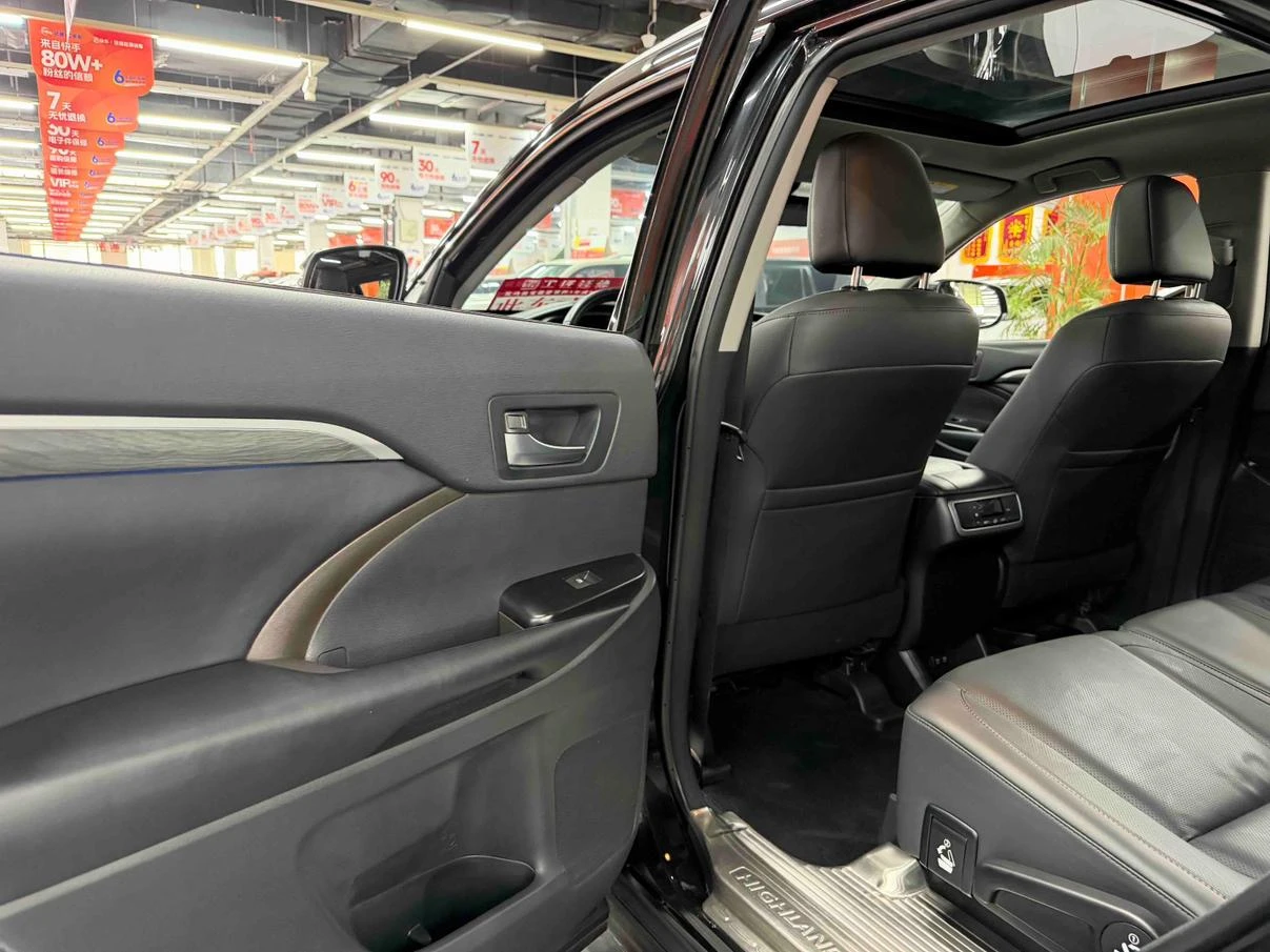 Toyota Highlander, 2018 — фото 13