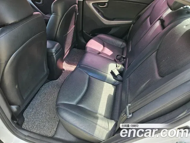 Hyundai Avante MD, 2011 — фото 13