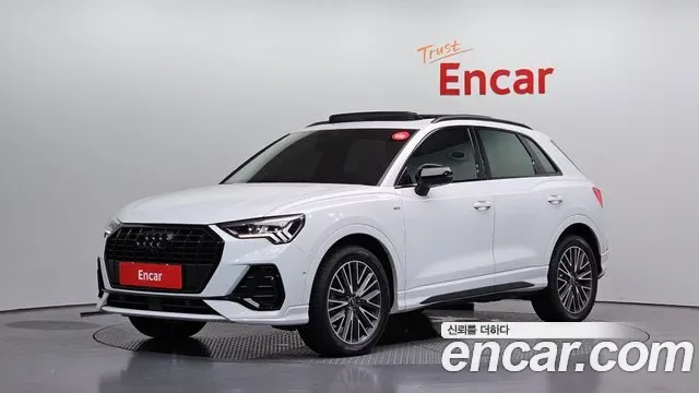 Audi Q3 F3