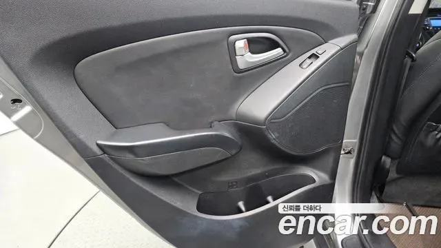 Hyundai Tucson ix, 2013 — фото 25