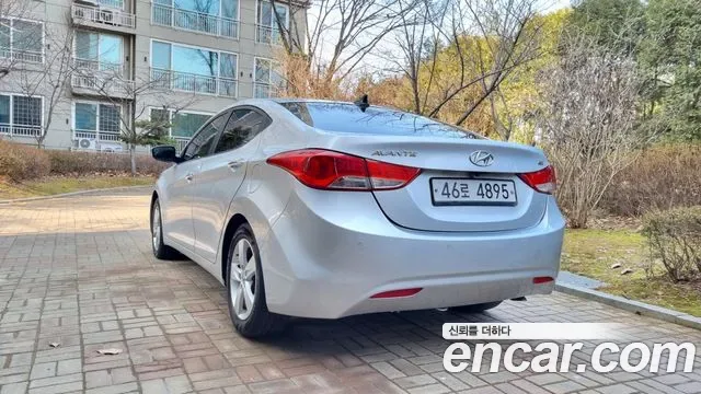 Hyundai Avante MD, 2013 — фото 13