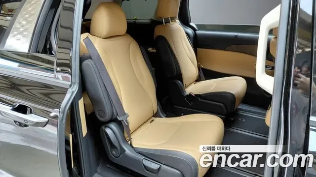 Kia Canival Carnival, 2022 — фото 11