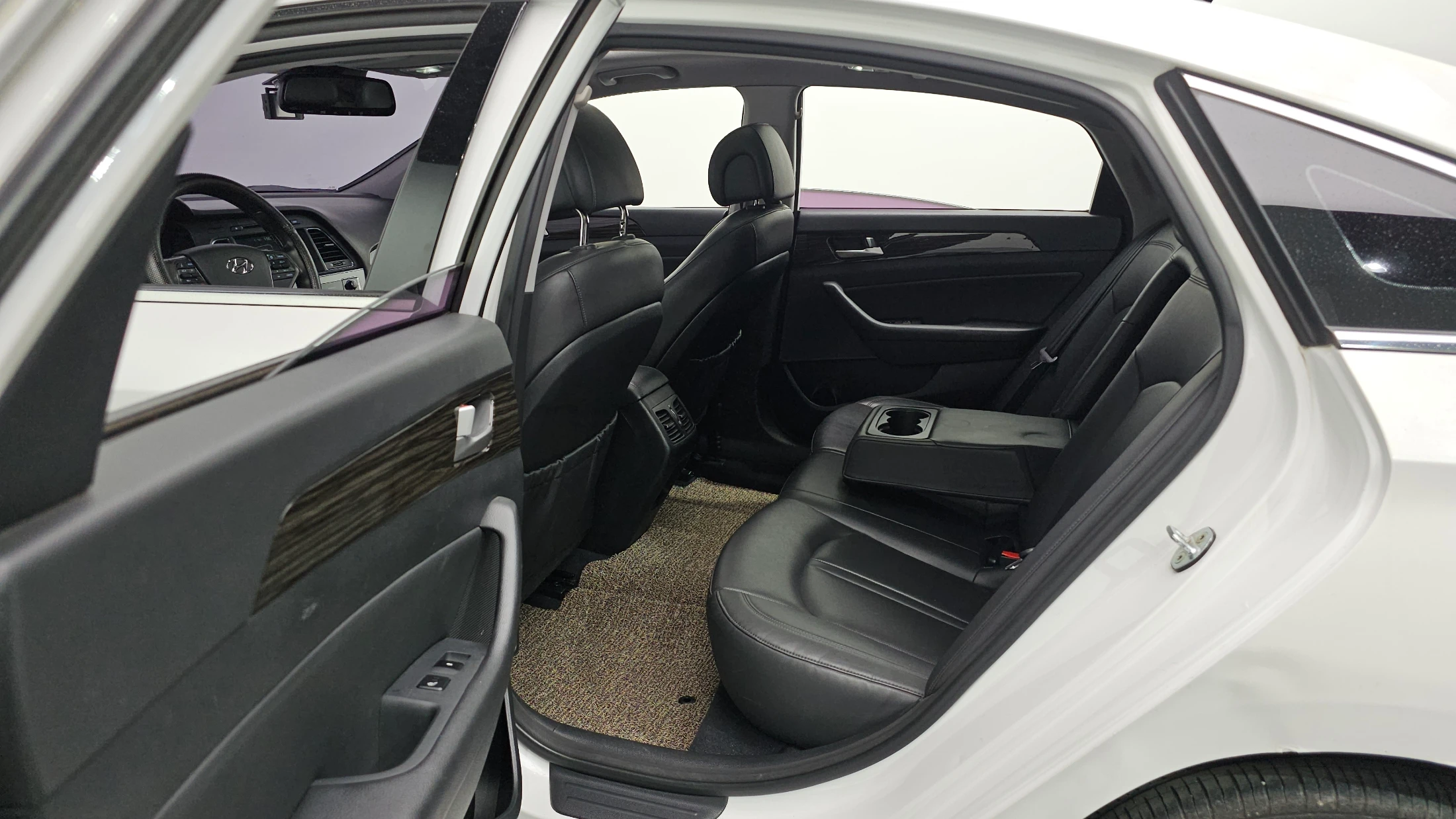 Hyundai Sonata LF Sonata, 2014 — фото 19