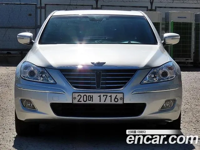 Hyundai Genesis