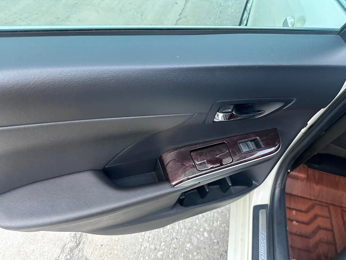 Toyota Camry, 2015 — фото 13