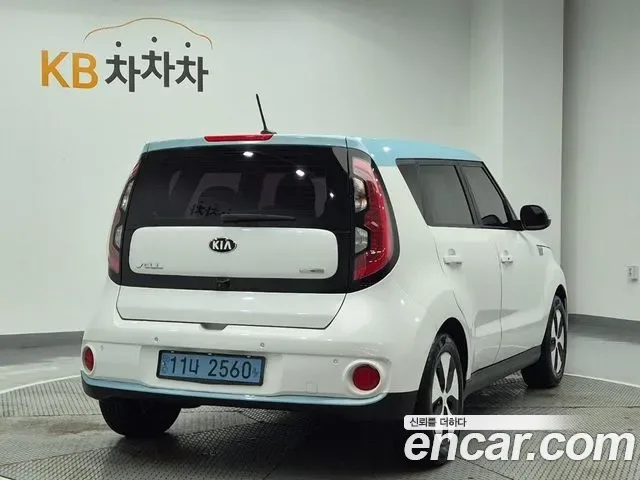 Kia Soul EV, 2016 — фото 3