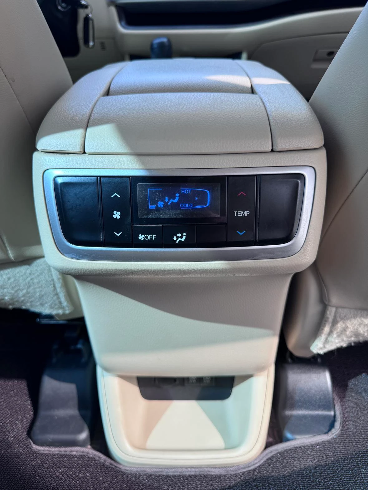Toyota Highlander, 2018 — фото 19