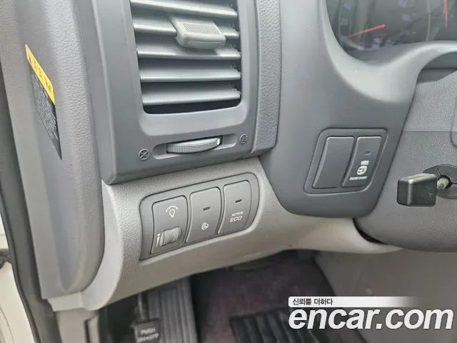 Kia Canival Carnival R, 2012 — фото 10