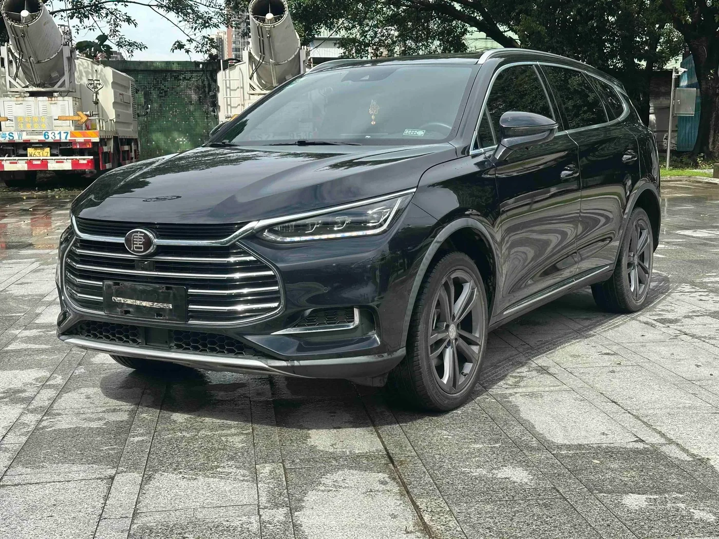 BYD Tang