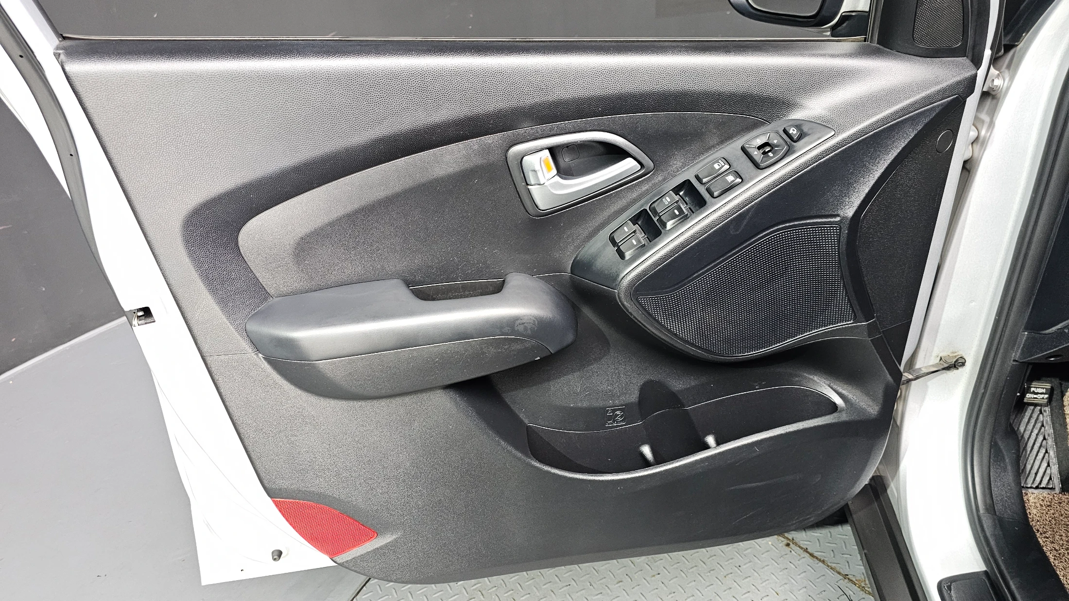 Hyundai Tucson ix, 2014 — фото 24