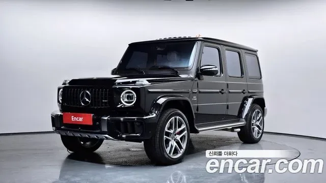 Mercedes-Benz G-Class W465