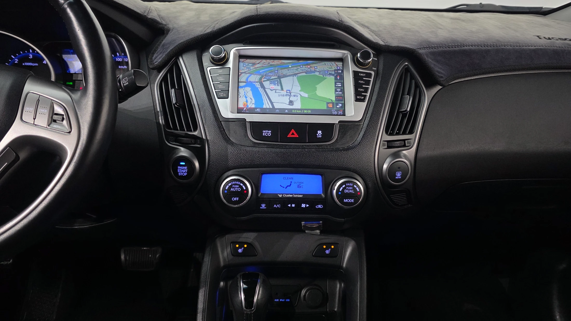 Hyundai Tucson ix, 2013 — фото 17