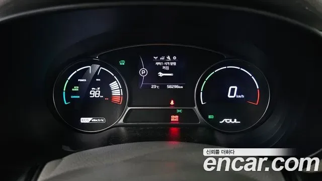 Kia Soul EV, 2018 — фото 8