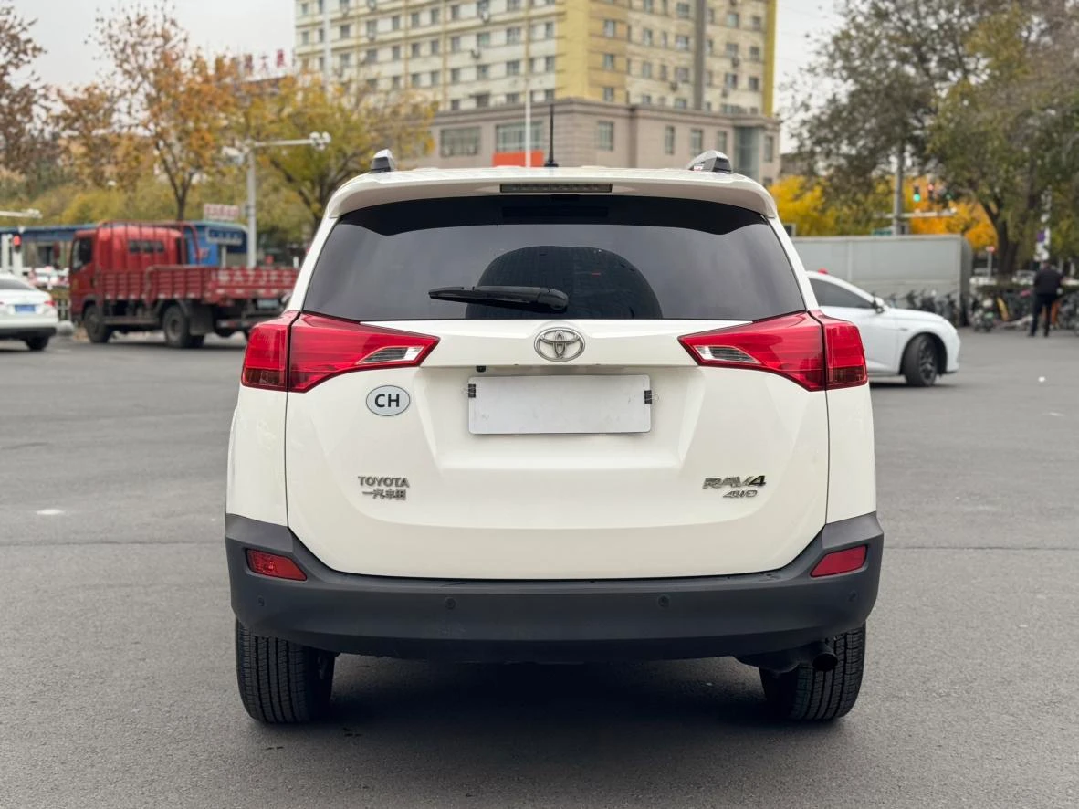 Toyota RAV4 Rongfang, 2013 — фото 11